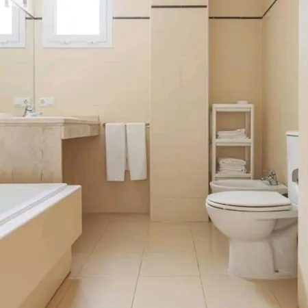 Apartment Con Piscina En Sevilla *